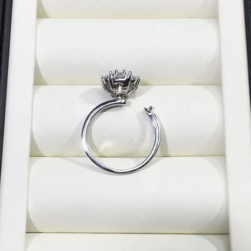DIY Rotating Pearl Ring with Sparkling Center Stone - Image 4