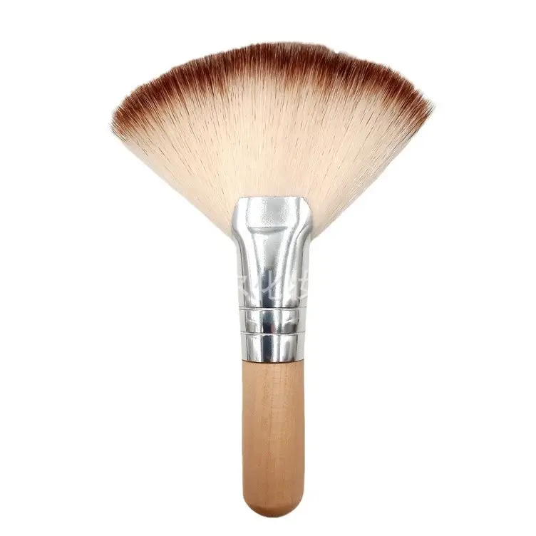 Log Style Large Fan Brush Powder Makeup Brush - Image 10
