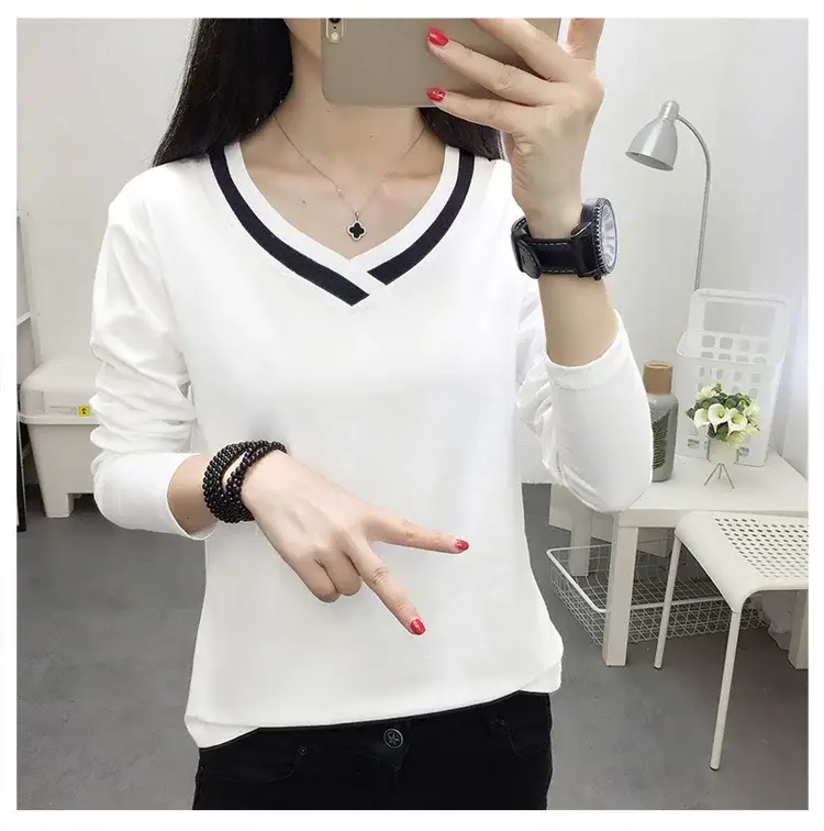 White Long Sleeve V-Neck T-Shirt Women Large — feature 14