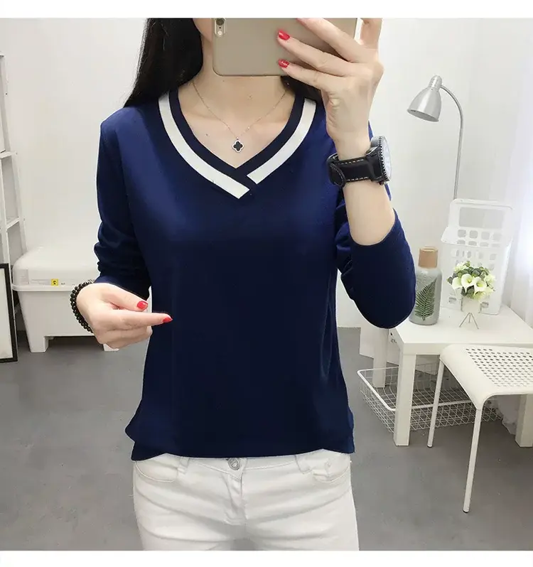 White Long Sleeve V-Neck T-Shirt Women Large — feature 23