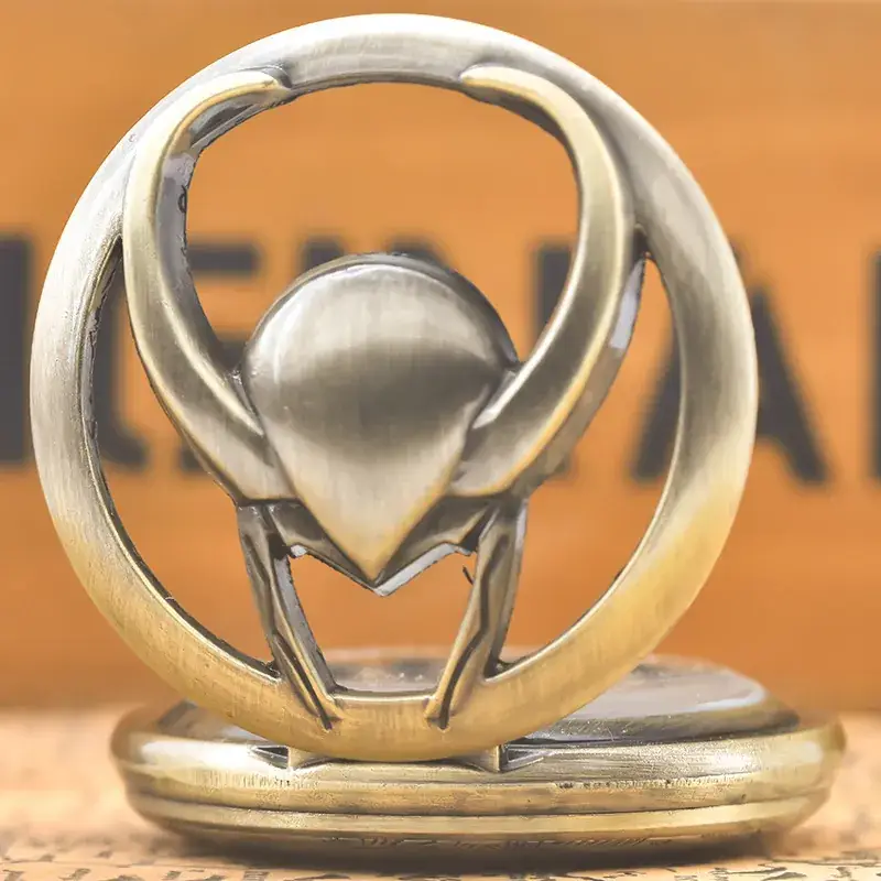 Retro Cartoon Hollow Horn Pocket Watch Bronze