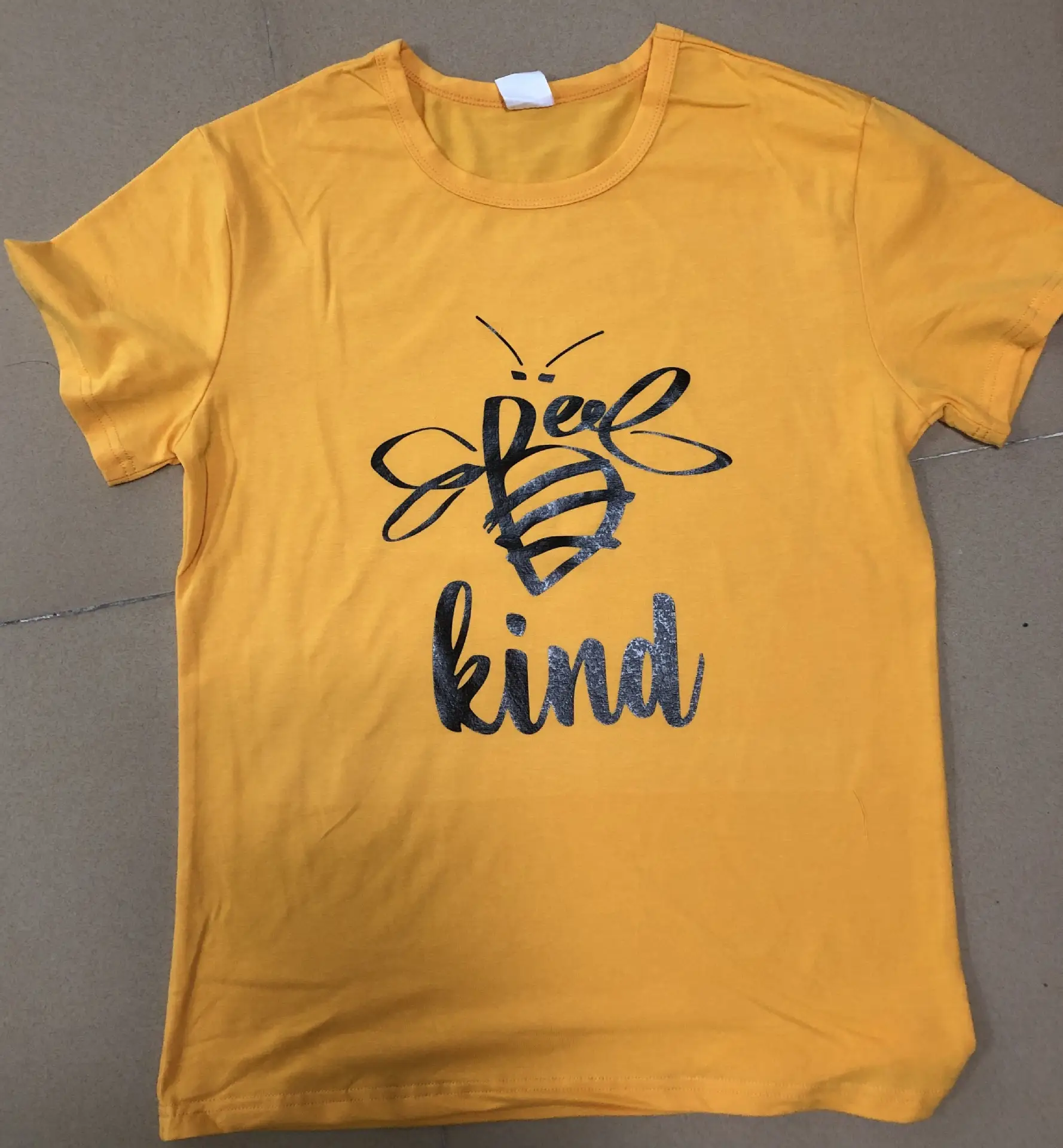 Foreign Trade T-Shirt Bee Kind Men Women Europe USA - Image 3