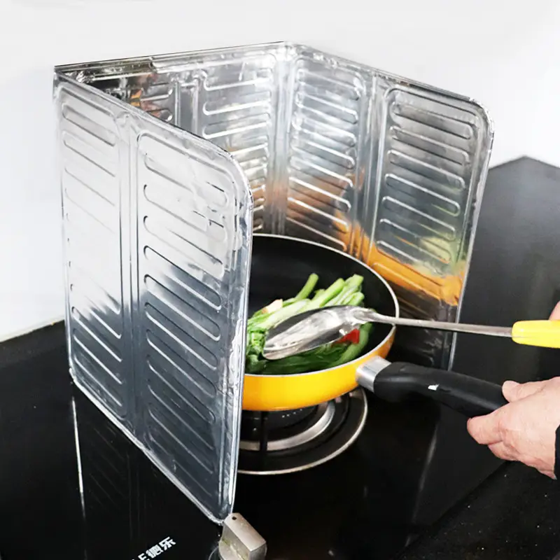 Foldable Aluminum Oil Baffle for Kitchen Stove