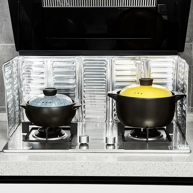 Foldable Aluminum Oil Baffle for Kitchen Stove
