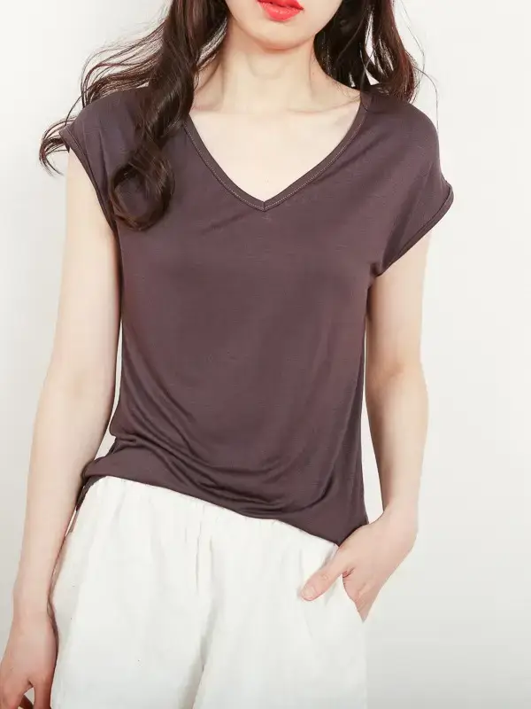Women's White V-Neck Sleeveless T-Shirt 2026 - Image 15