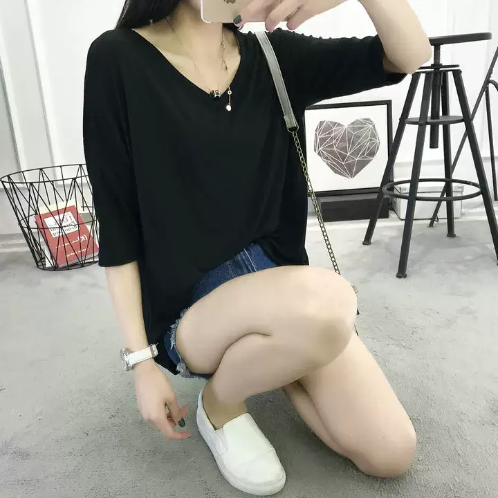 2023 V-Neck Loose T-Shirt Gray Plus Size — feature 5