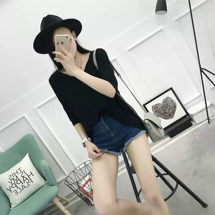 2023 V-Neck Loose T-Shirt Gray Plus Size — feature 7