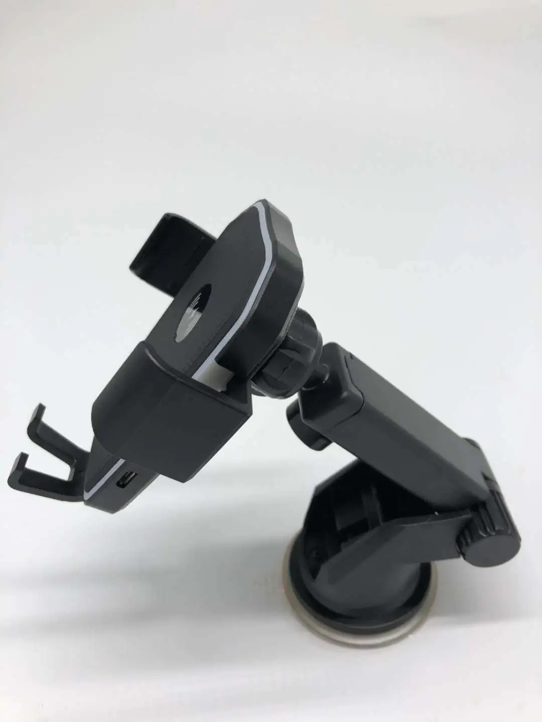 Car Gravity Phone Holder with 10W Charging & Anti-Slip Base - Image 5
