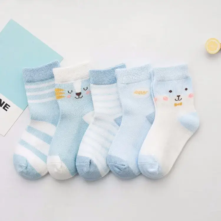 Children's Cotton Cartoon Socks Blue White Medium Large - Image 9