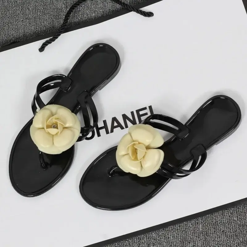 Black Floral Jelly Flat Sandals for Women