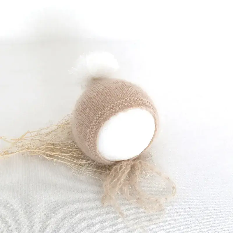 Green Knitted Pom Pom Hat for Baby Boys Girls - Image 4