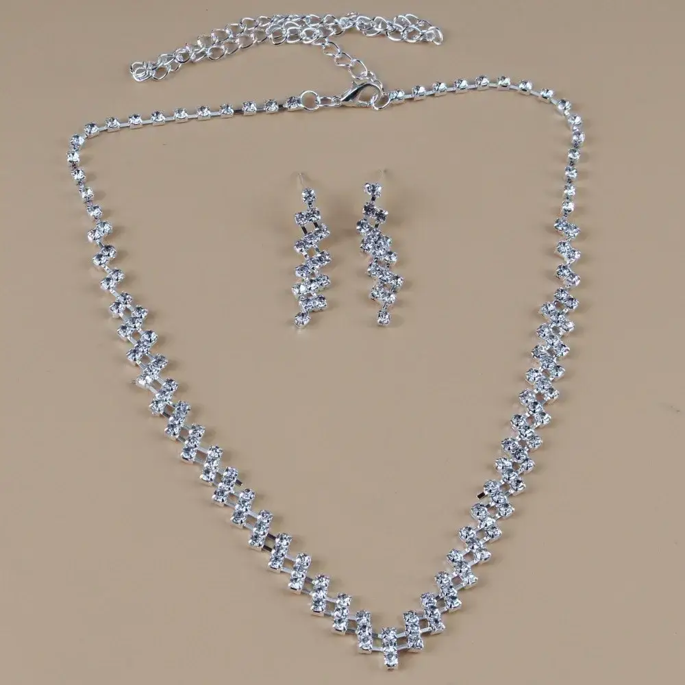 Silver Plated Rhinestone Crossbody Necklace 40cm Adjustable — feature 3