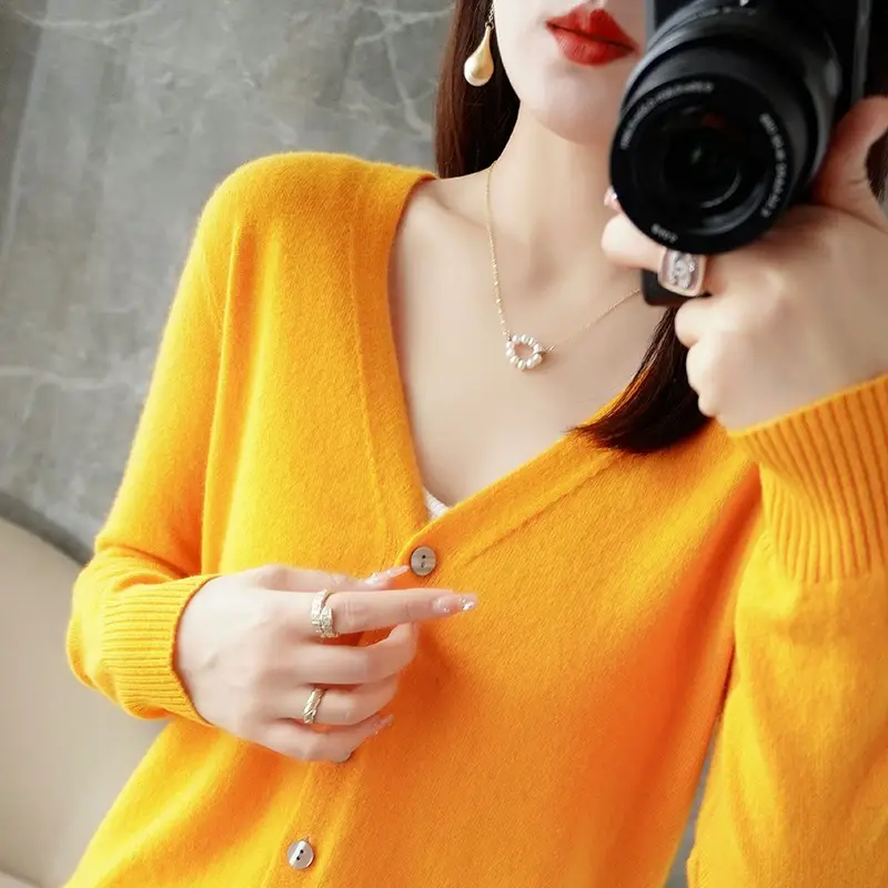 Women's Orange Knitted Long Sleeve Cardigan Large - Image 23