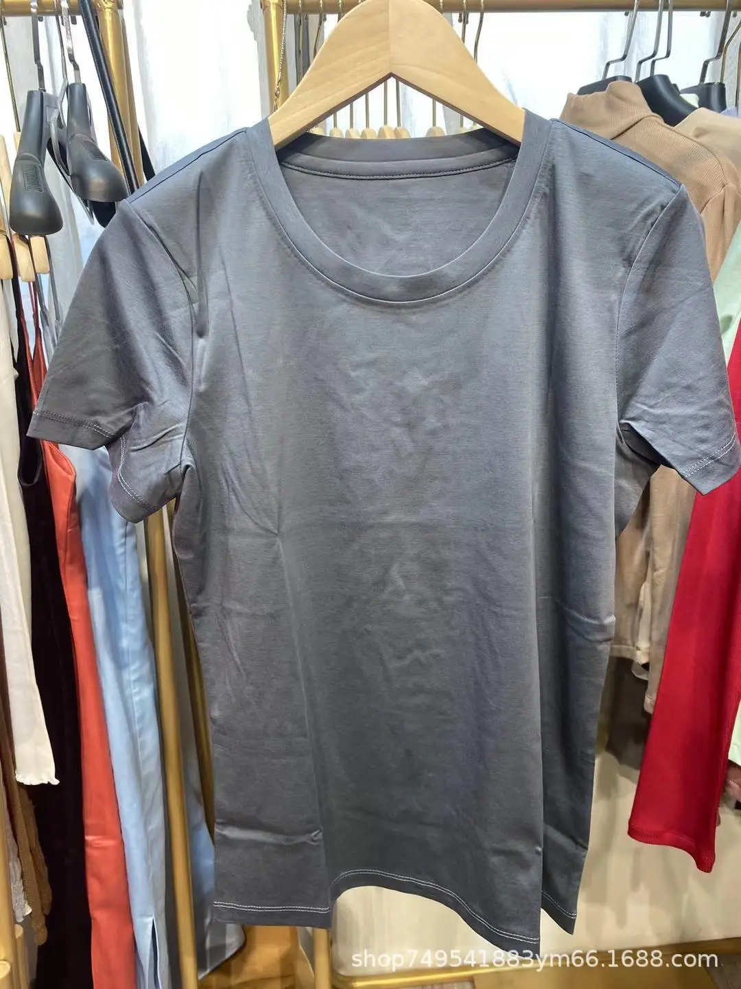 Senior gray "round neck"