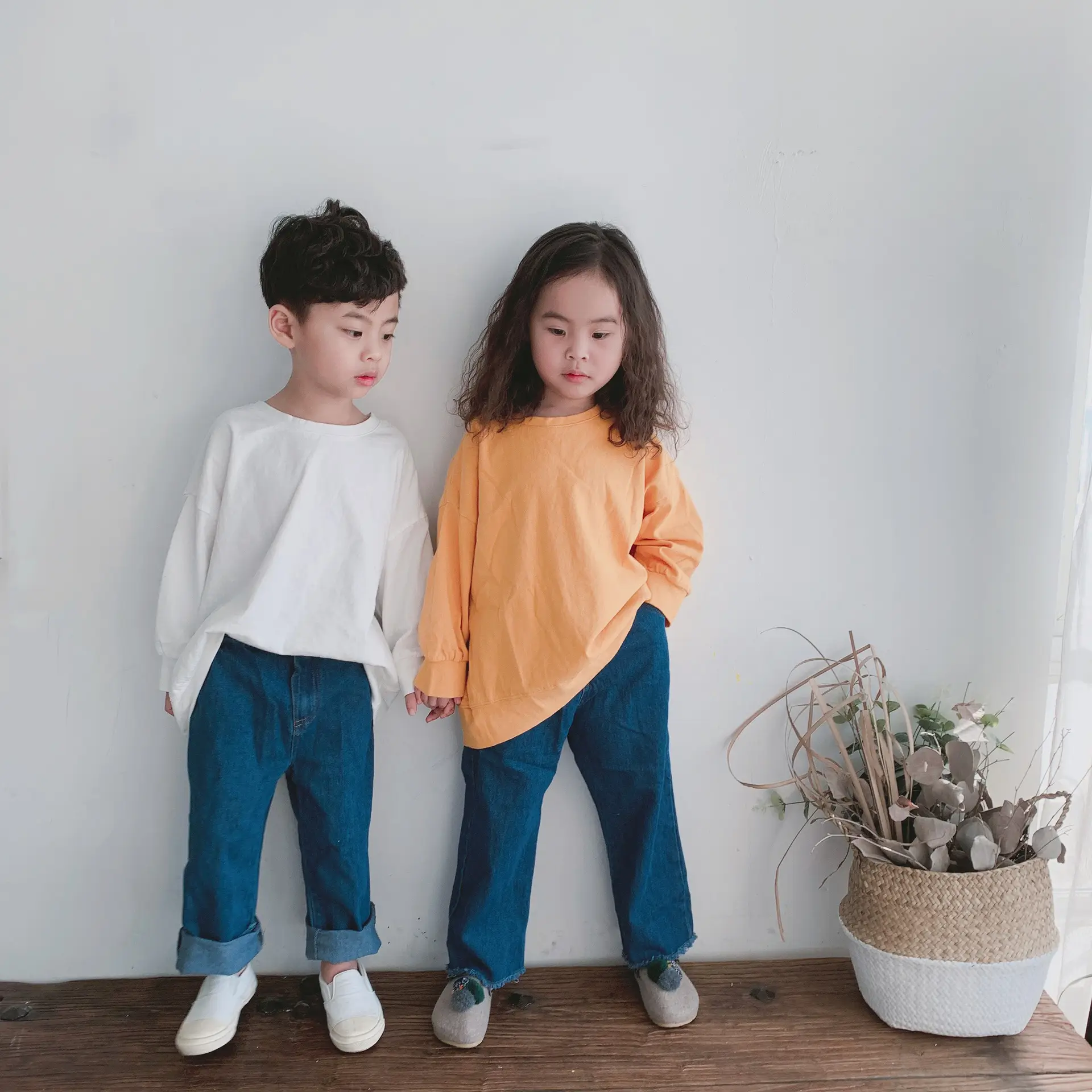 New Spring Long Sleeve T-Shirt for Girls & Boys Solid Green — feature 26