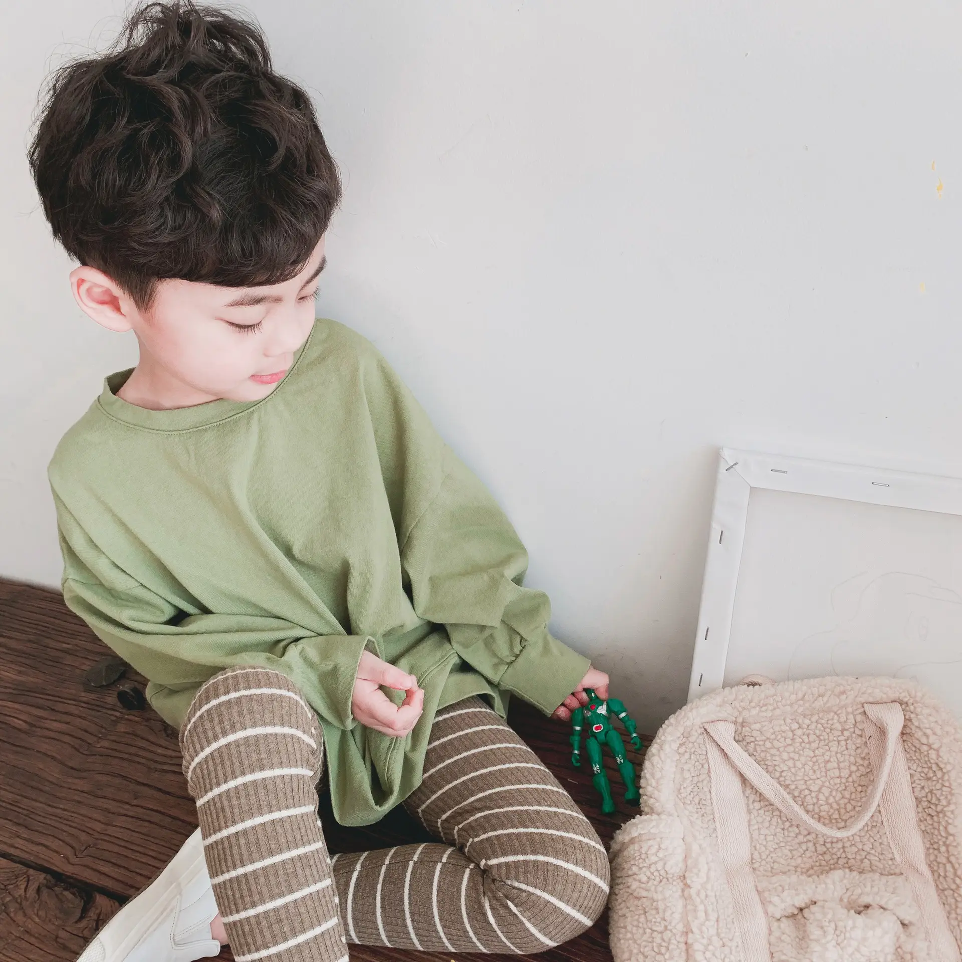New Spring Long Sleeve T-Shirt for Girls & Boys Solid Green — feature 7