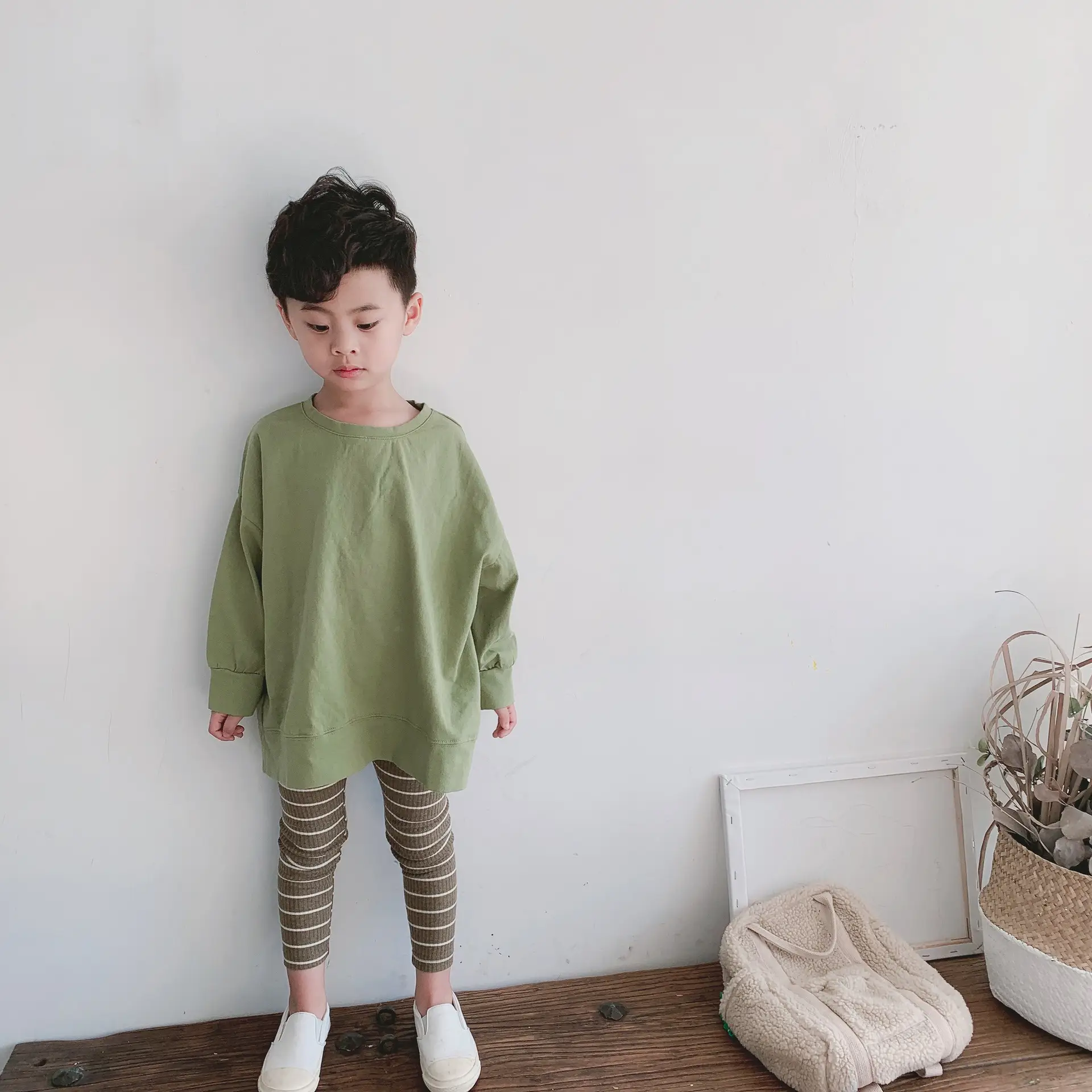 New Spring Long Sleeve T-Shirt for Girls & Boys Solid Green