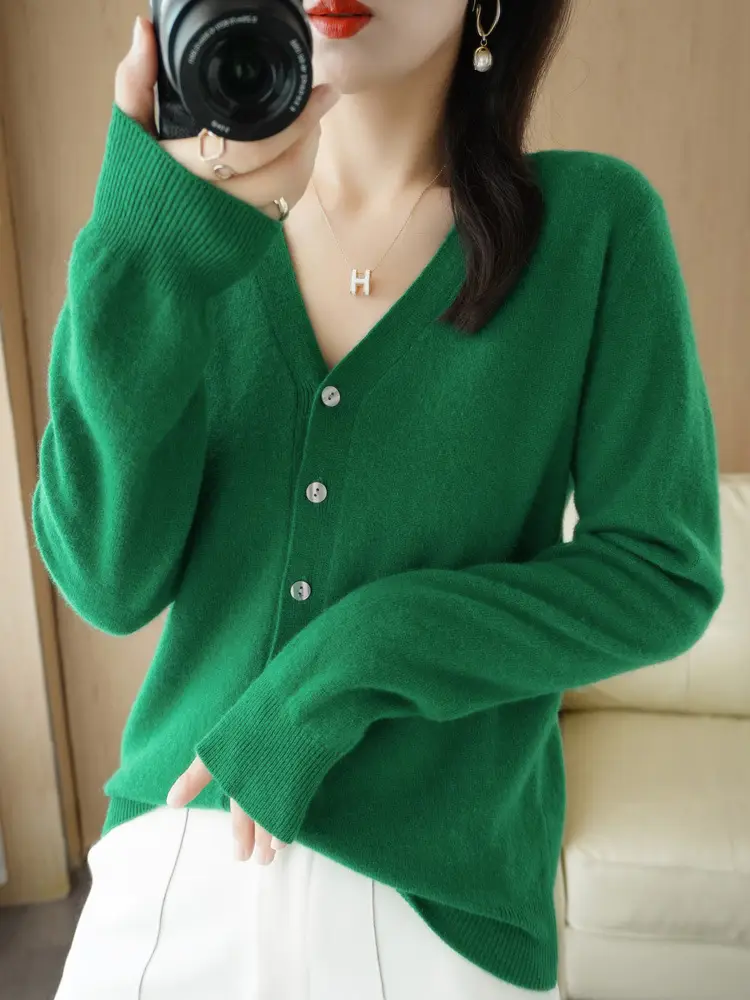Women Red Long Sleeve Knitted Cardigan Large - Image 13