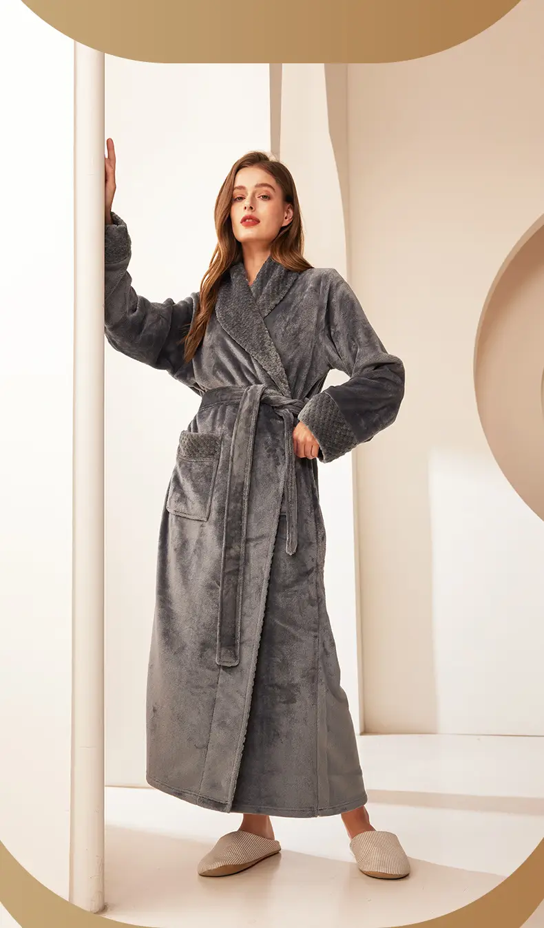 Coral Velvet Fat Large Nightgown with Splicing Technology — feature 17