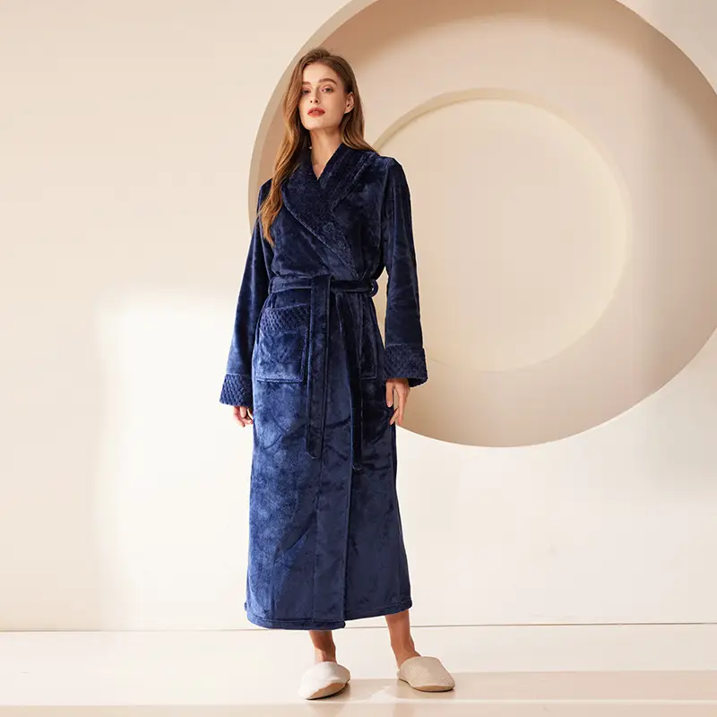 Coral Velvet Fat Large Nightgown with Splicing Technology - Image 12