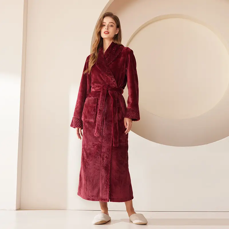 Coral Velvet Fat Large Nightgown with Splicing Technology - Image 5