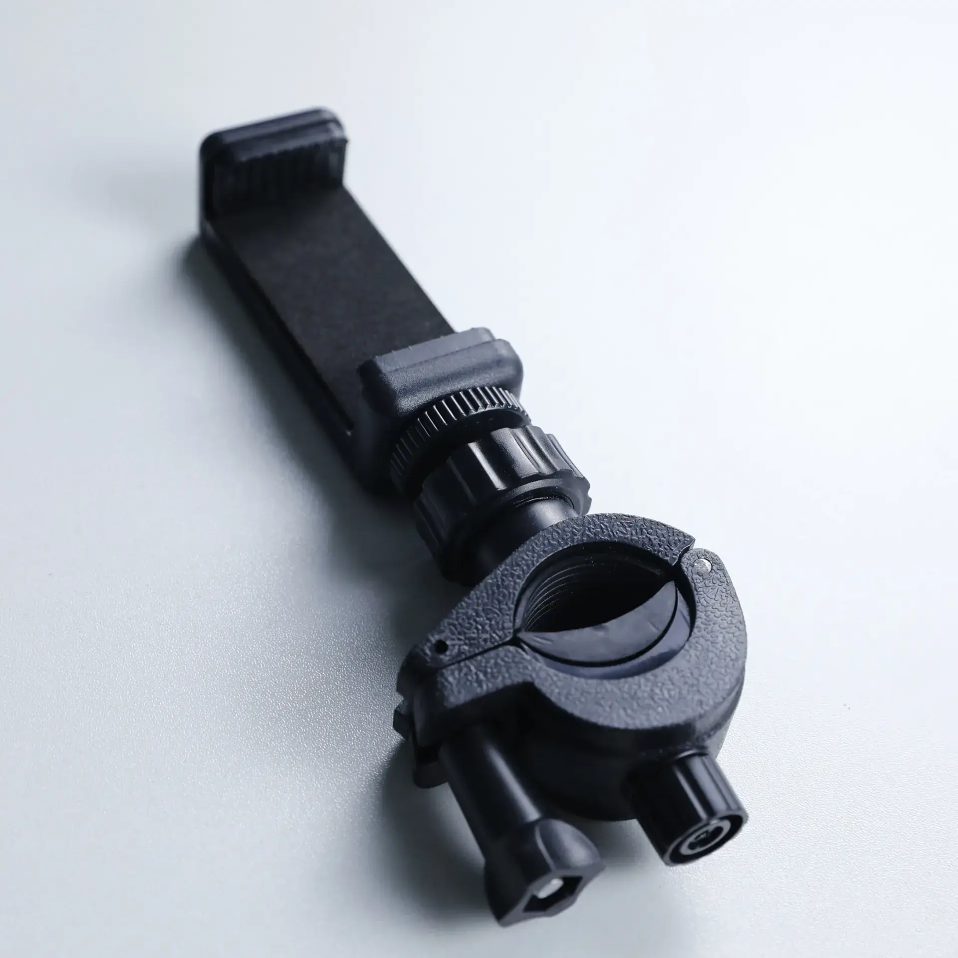 Universal Mobile Phone Bracket Multi-Position Tripod Extension - Image 6