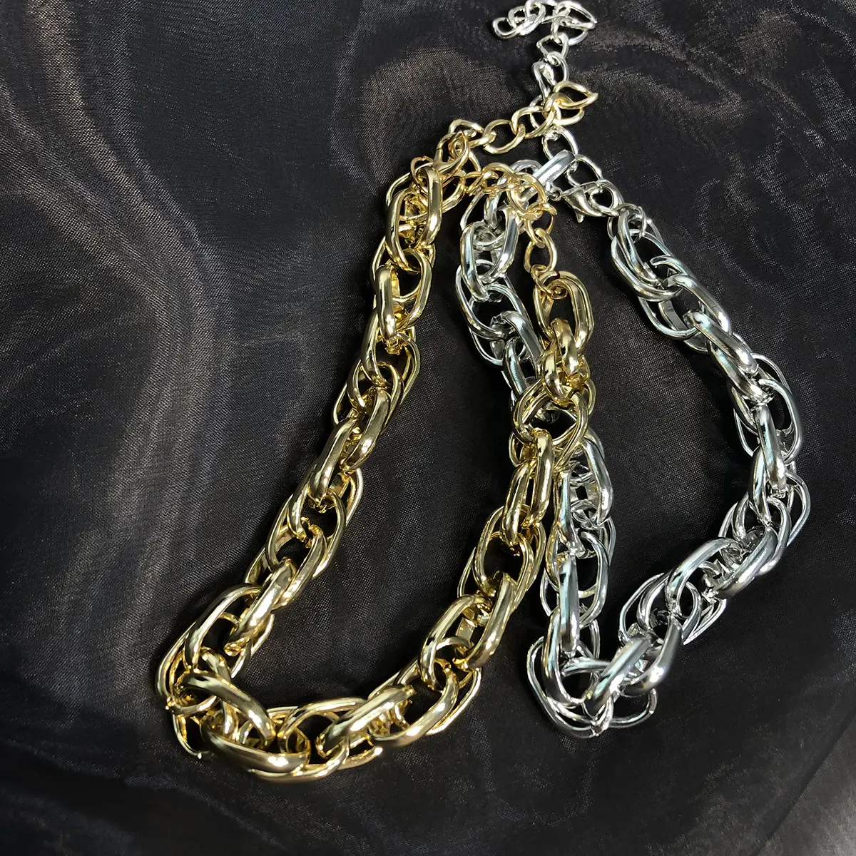 Gold & Silver Multi Ring Hip Hop Punk Necklace - Image 3