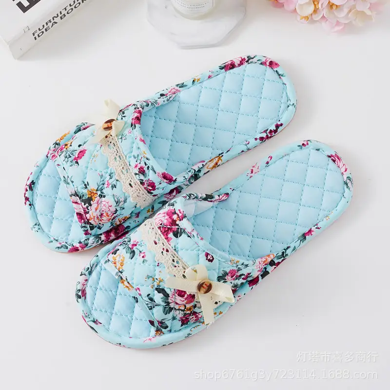 Korean-Style Floral Fabric Cotton Slippers for Men and Women, Indoor Home Slippers with Rubber Sole, Couple's Floor Slippers, Wholesale for Spring, Autumn, and Summer