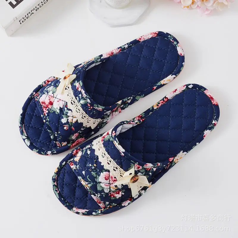 Korean-Style Floral Fabric Cotton Slippers for Men and Women, Indoor Home Slippers with Rubber Sole, Couple's Floor Slippers, Wholesale for Spring, Autumn, and Summer