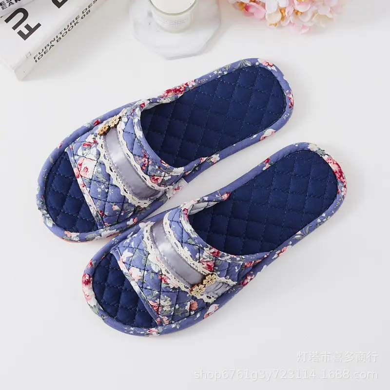 Korean-Style Floral Fabric Cotton Slippers for Men and Women, Indoor Home Slippers with Rubber Sole, Couple's Floor Slippers, Wholesale for Spring, Autumn, and Summer