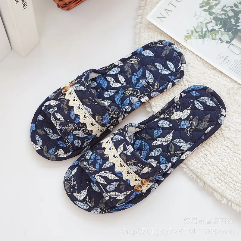 Korean-Style Floral Fabric Cotton Slippers for Men and Women, Indoor Home Slippers with Rubber Sole, Couple's Floor Slippers, Wholesale for Spring, Autumn, and Summer