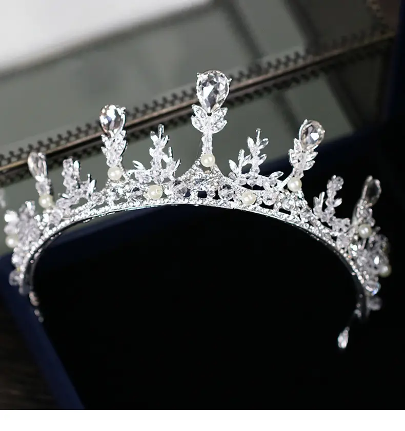 Kids Rhinestone Crown Hair Accessory for Girls - Image 2