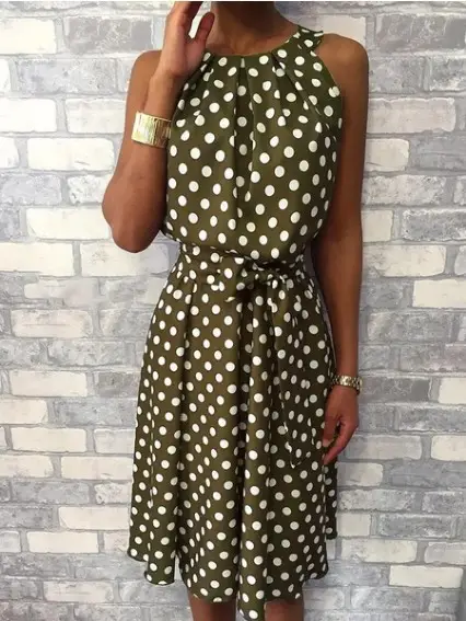 Off-Shoulder Polka Dot Sleeveless Plus Size Dress - Image 5
