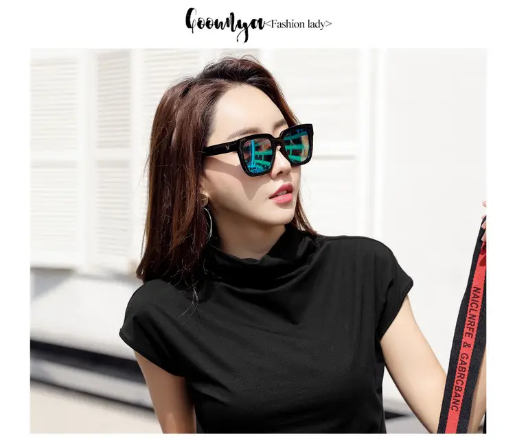 229 Short Sleeve Turtleneck T-Shirt Brown Slim Fit Women — feature 48