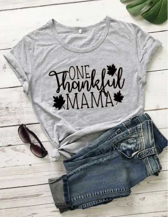 One Thankful Mama T-Shirt Black Short Sleeve for Men Women