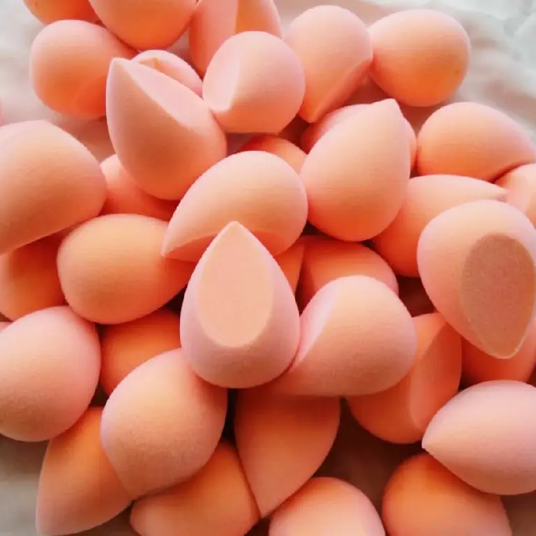 Pink Flocking Beauty Eggs for Makeup Use