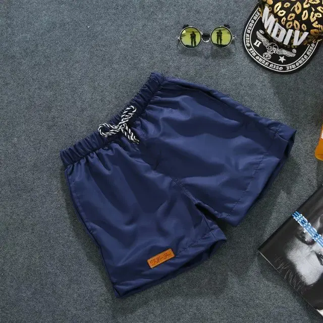 2019 Men's Black Embroidered Shorts Hong Kong Style - Image 14
