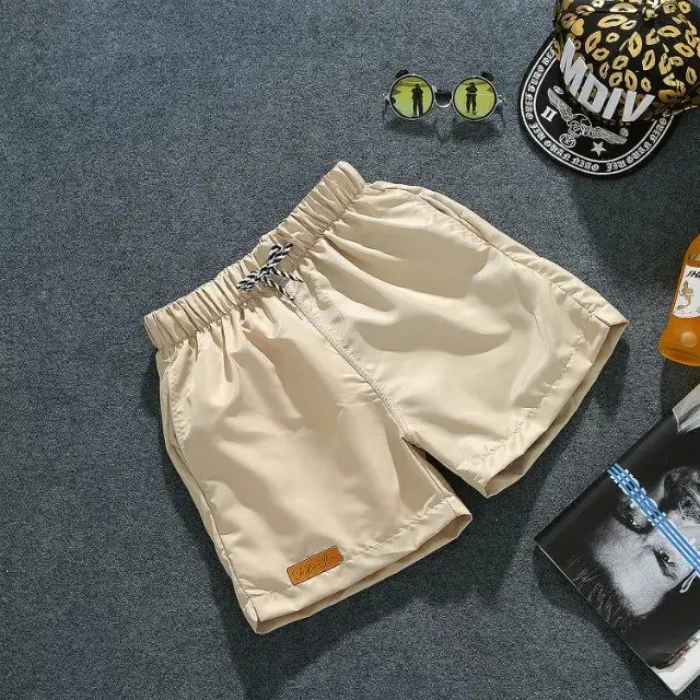 2019 Men's Black Embroidered Shorts Hong Kong Style - Image 5