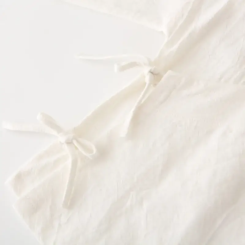 White Cross Collar Hanfu Shirt for Girls — feature 15