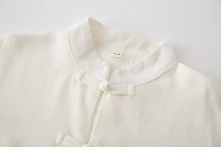 White Cross Collar Hanfu Shirt for Girls — feature 4