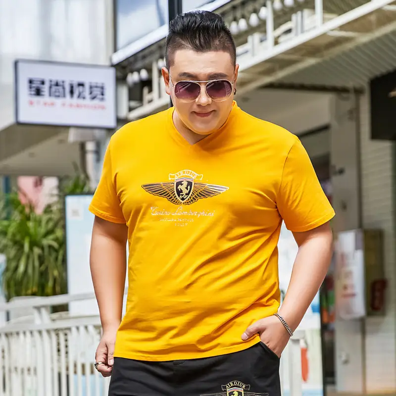 Men's Black Printed V-Neck T-Shirt Extra Large - Image 7