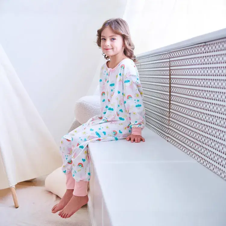 Spring Cotton Kick Print Pajamas for Girls - Image 2