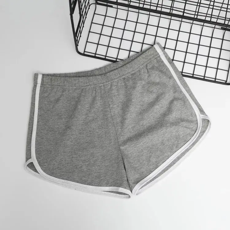 Women's Sports Shorts Solid Color Three Point Pants - Image 2