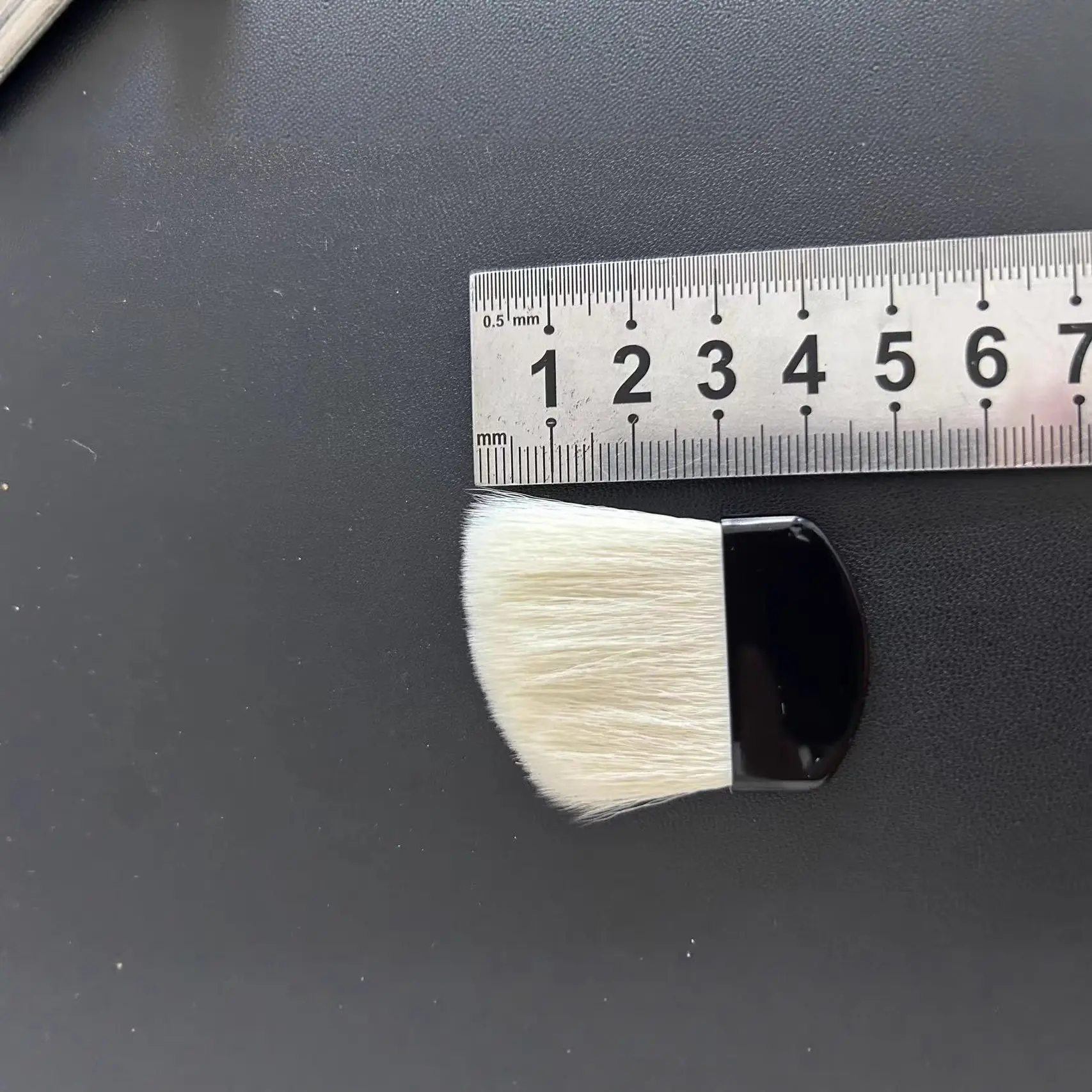 Mini Makeup Brush 45mm Flat Design for Precision Application