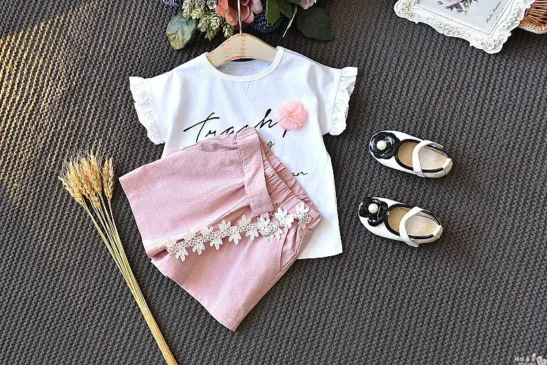 2024 Girls Casual T-Shirt Shorts Set White Flower Letter — feature 10
