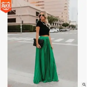 Red Pleated Long Skirt Large Women Summer 2024 - Image 10