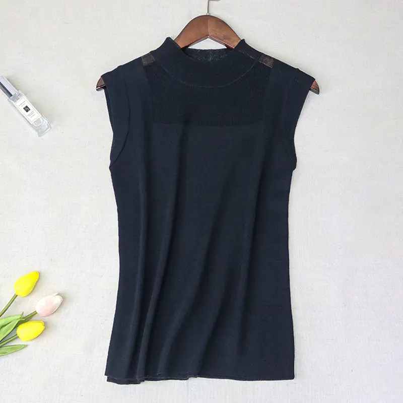 Women's Light Gray Sleeveless Summer Shirt - Image 5