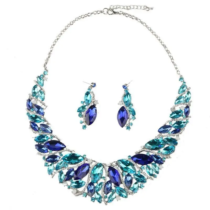 Green Crystal Bridal Necklace Earrings Set - Image 10