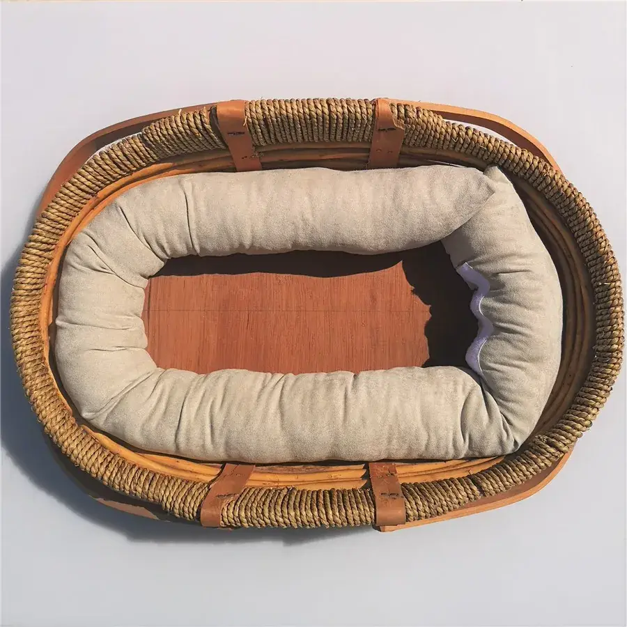 U-Shaped Baby Photo Pillow Beige Soft — feature 13