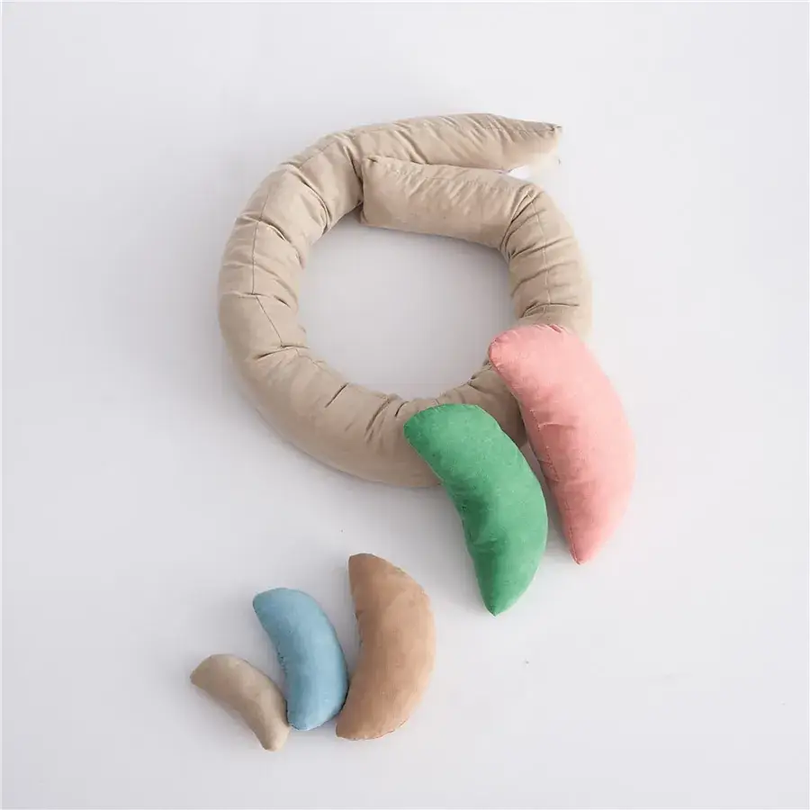 U-Shaped Baby Photo Pillow Beige Soft — feature 8